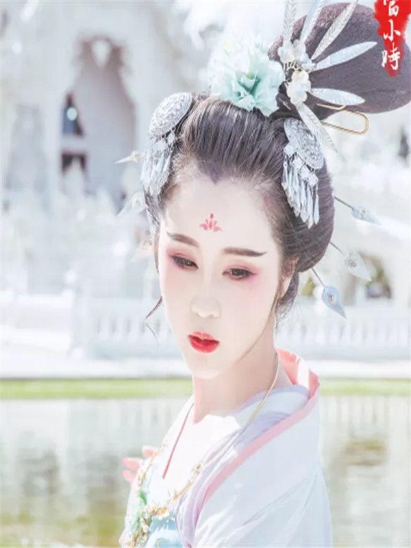 金屋藏娇轻颦浅笑少女情怀便是妙是什么生肖，全面释义、详细解答解释落实